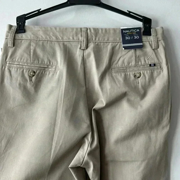 Nautica Men's Classic Fit Twill Men's Trousers Size 30x30 - Picture 12 of 16